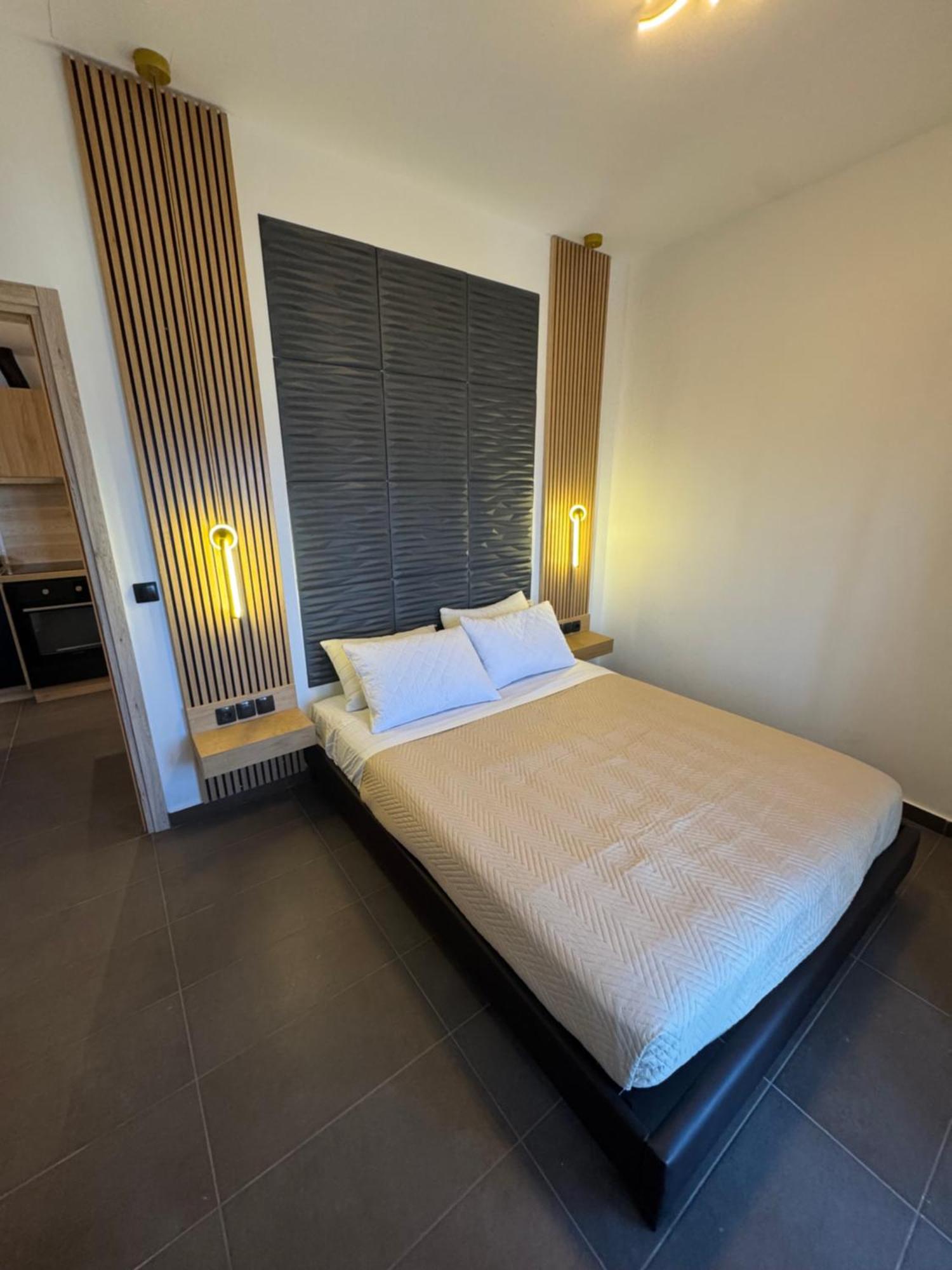 Mirtos4Seasons Apartment Bagian luar foto