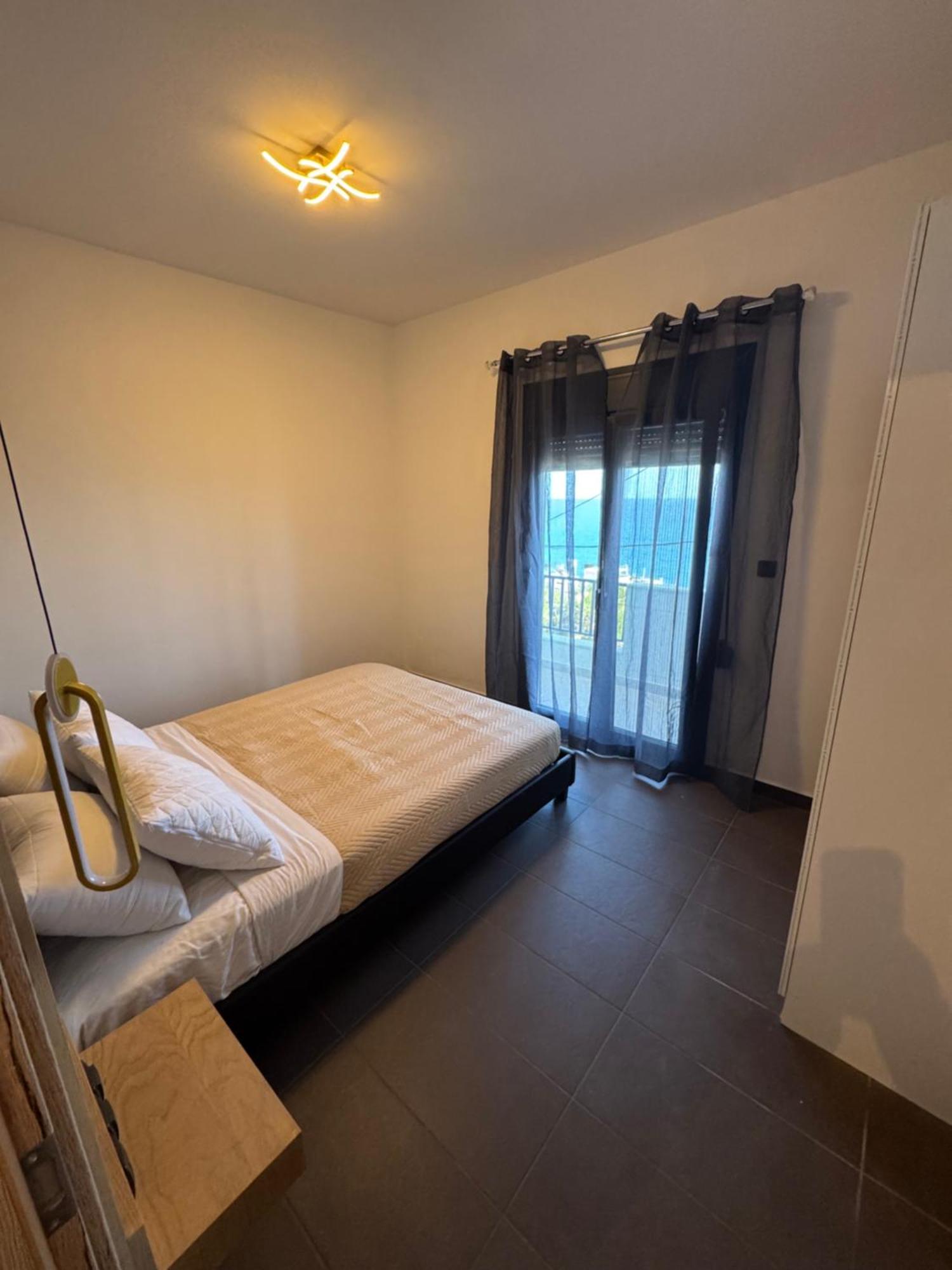 Mirtos4Seasons Apartment Bagian luar foto